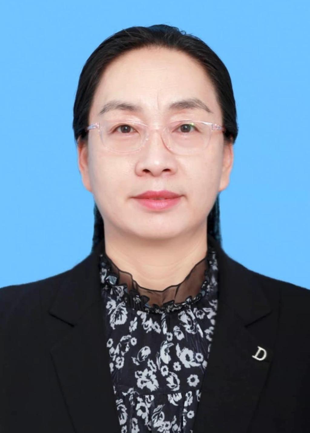 王建梅