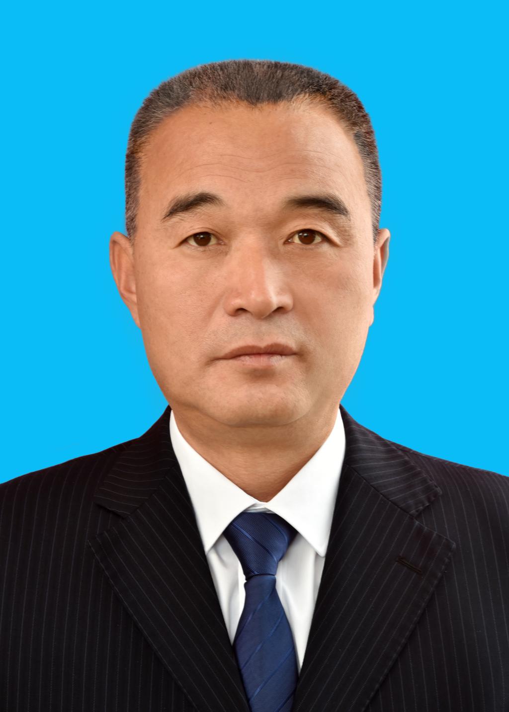 穆满根