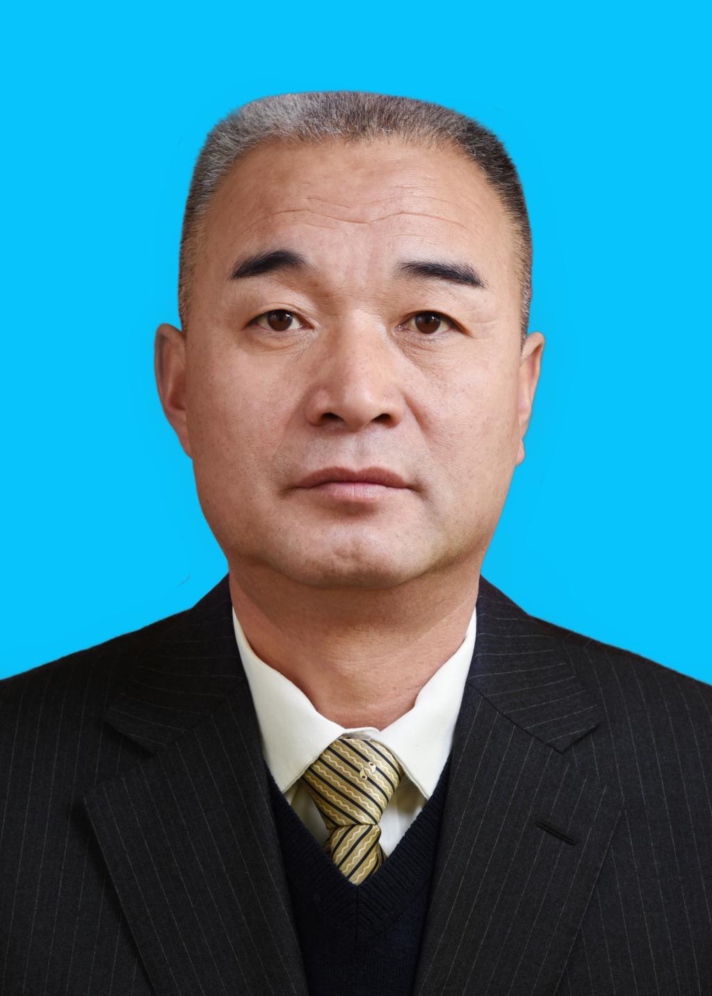 穆满根